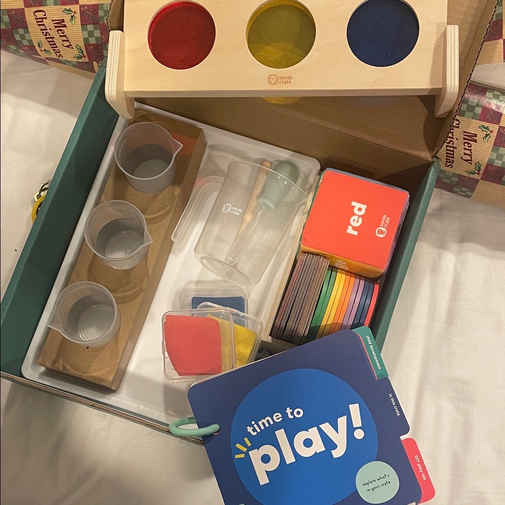 KiwiCo Colorful Wonder Play Set for Kids